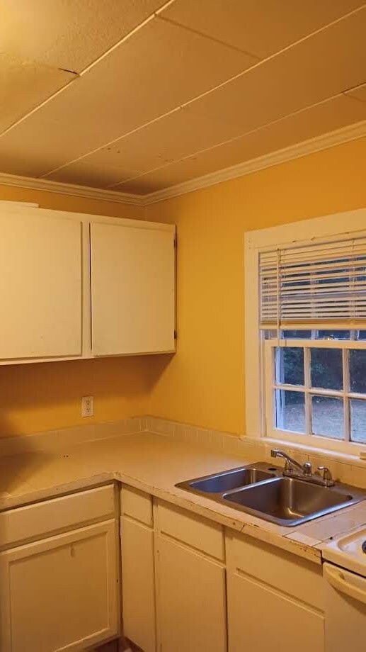 Building Photo - 3674 Brownley Dr