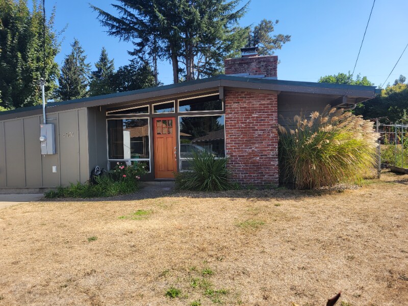 Foto principal - 6501 NW 4th Ave
