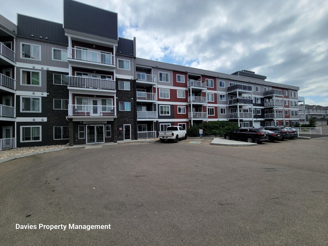 Primary Photo - 1818 Rutherford Rd SW