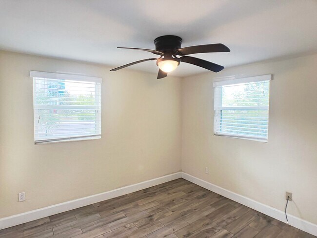 Foto del edificio - Margaret's Manor - 2 Bedroom, 1 Bathroom i...