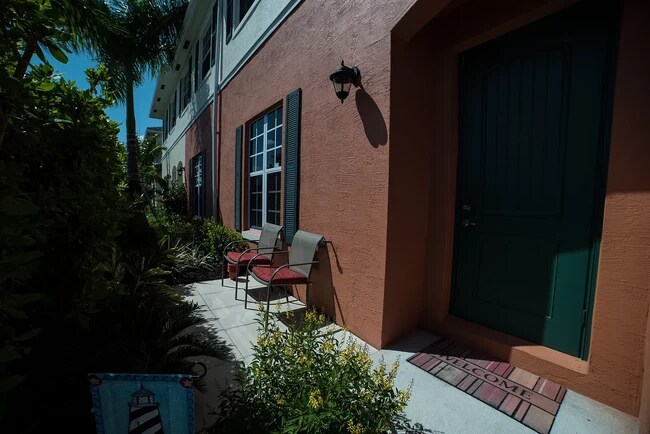 Foto del edificio - 274 SW 7th Ct