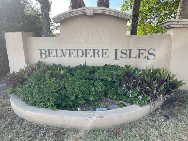 Foto principal - 1161 Golden Lakes Blvd