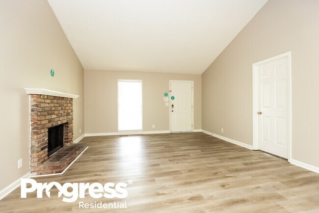 Building Photo - 2825 Barksdale Ln