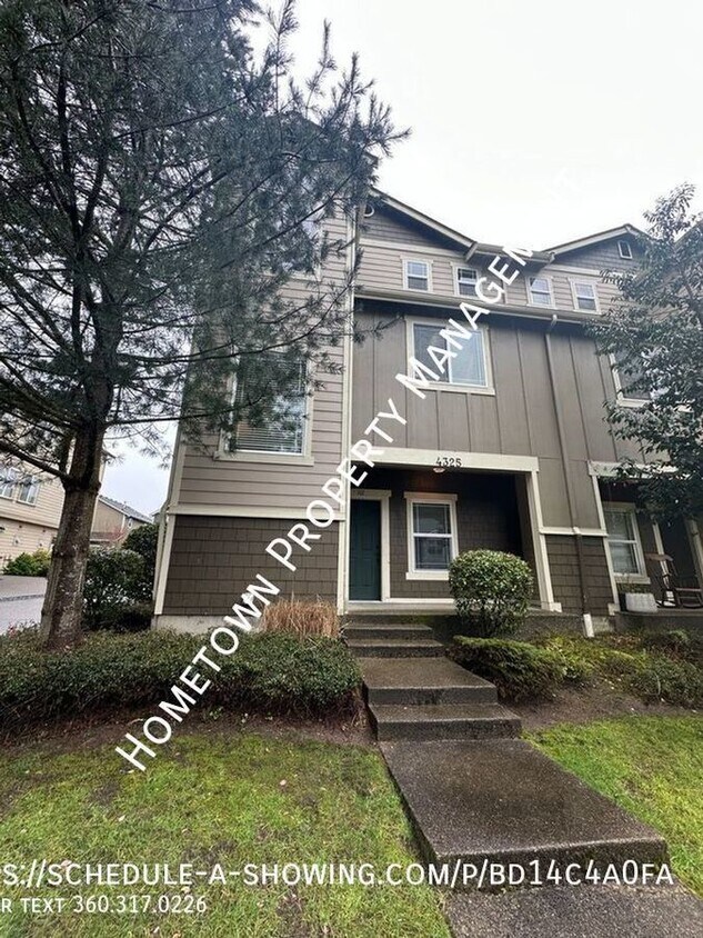 Primary Photo - Gorgeous West Olympia 2 Bedroom 2.5 Bath C...