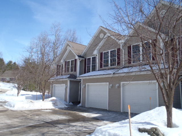 Primary Photo - 2 Plum Lane