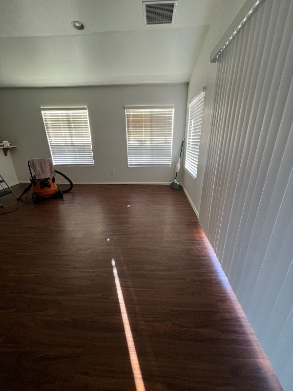 Building Photo - 598 Amante Dr