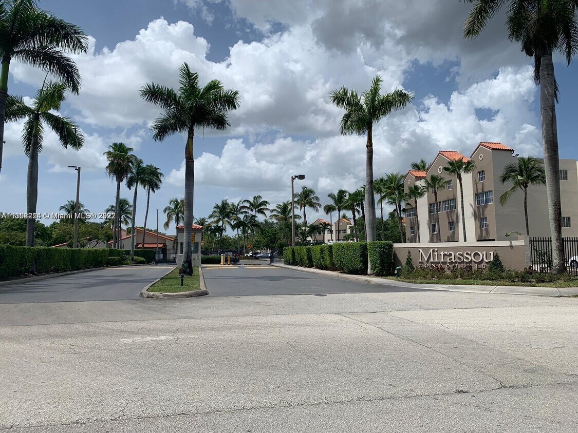 6065 NW 186th St Unit 311, Hialeah, FL 33015 Condo for Rent in Hialeah, FL