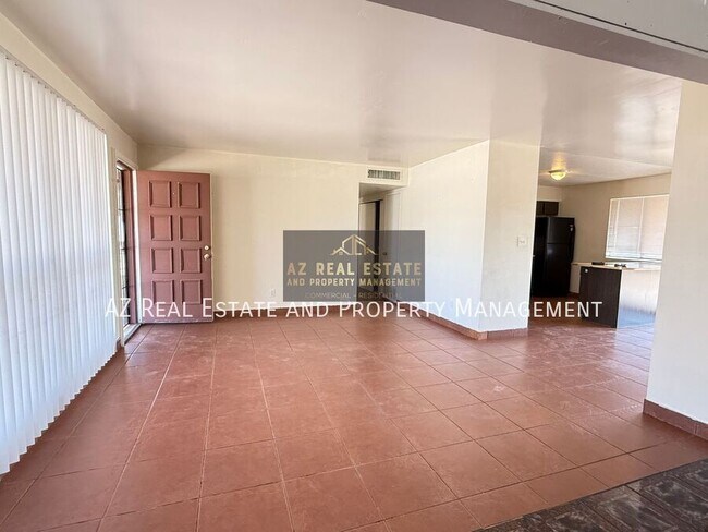 Foto del edificio - 8931 W Monterosa St