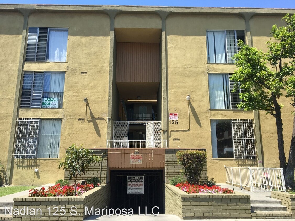 Primary Photo - 125 S Mariposa Ave