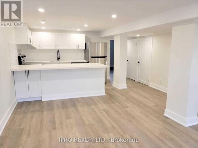 Photo du bâtiment - 371 E 28th St