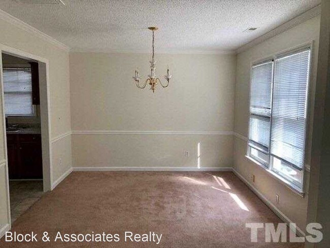Building Photo - 3 br, 2.5 bath House - 102 Kronos Lane