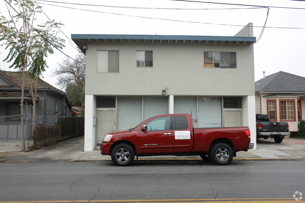 Building Photo - 255 Sunol St