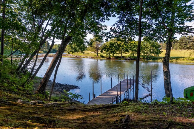 Building Photo - 28 Rivers Edge Dr