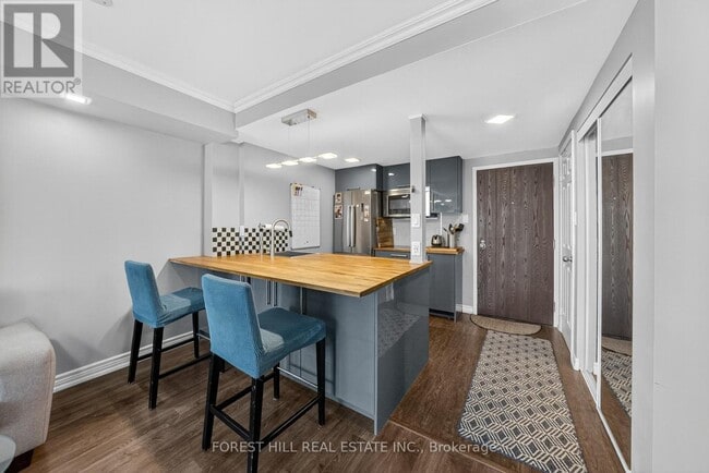 Photo du bâtiment - 44-1744 Gerrard St W