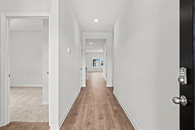 Foto del edificio - 320 Windemere Lp