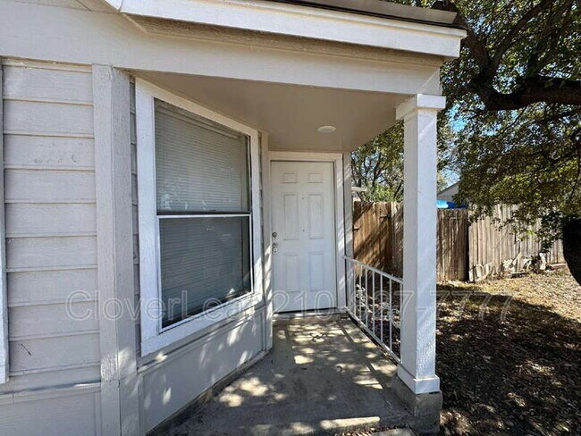 Foto del edificio - 4118 Sunrise Pass