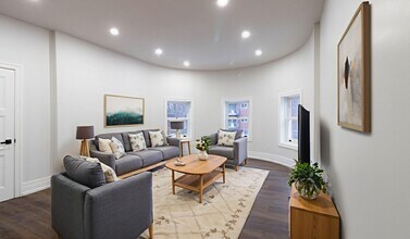 Building Photo - 52 Charlton Ave W