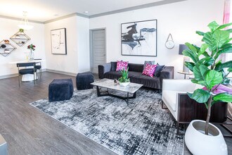 2BR, 2BA - Living Room - Haven on Tucker