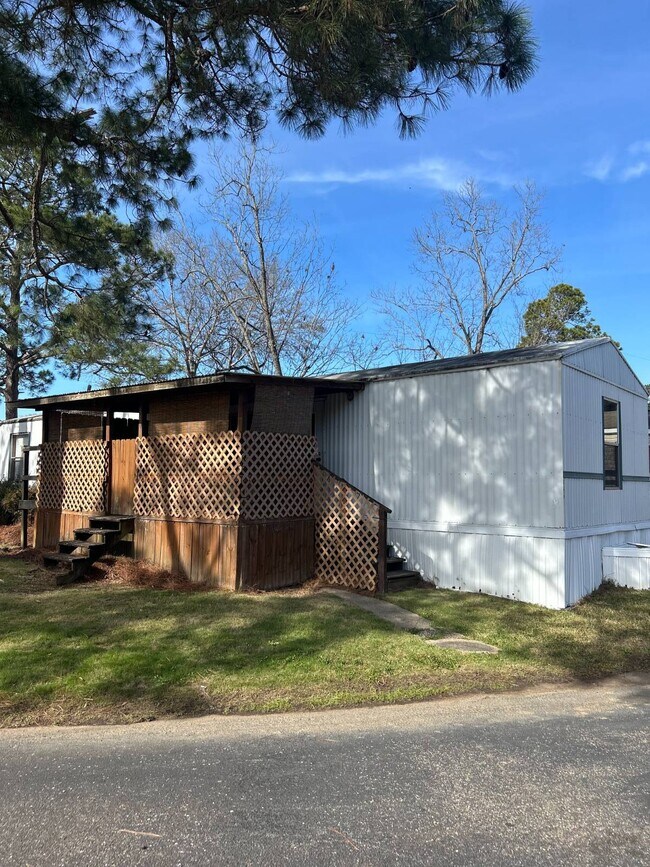 Building Photo - 3451 Blue Ridge Cir