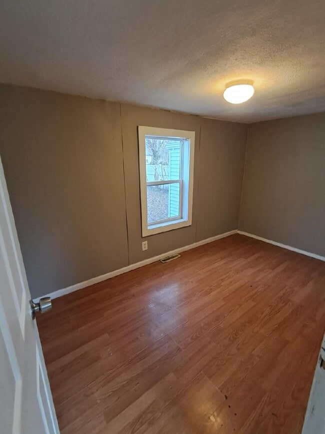 Foto del edificio - 4528 Madison Ave SE