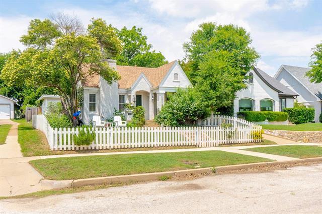 Building Photo - 4112 Pershing Ave