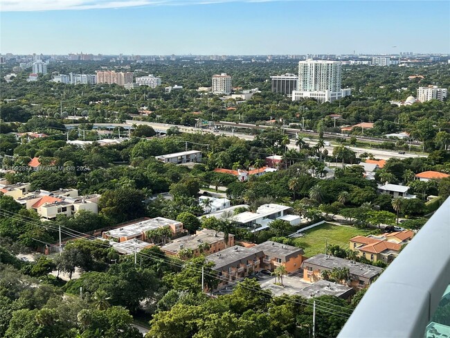 Foto del edificio - 2101 Brickell Ave