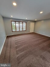 Building Photo - 320 Troutman Rd