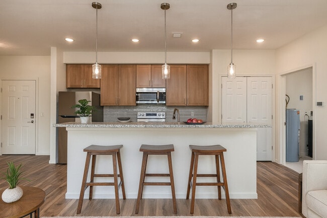 Building Photo - Treeline Apartments