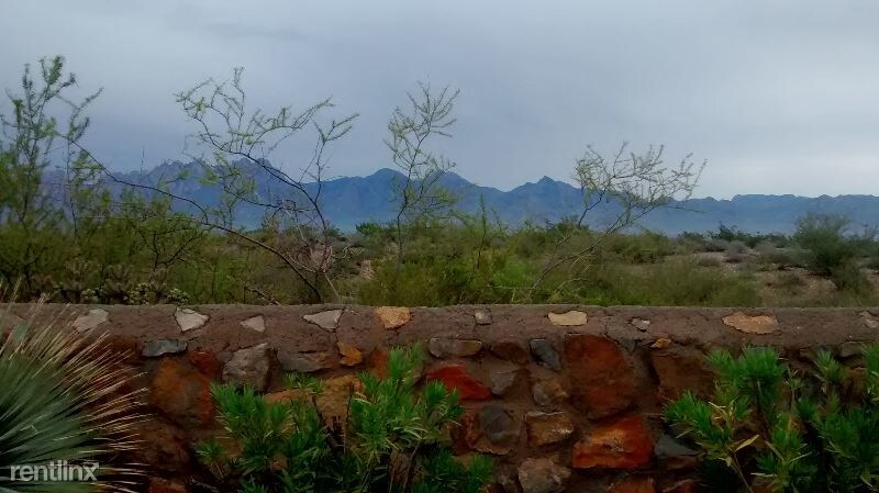 Foto principal - 3 br, 2 bath House - 655 Stone Canyon Drive