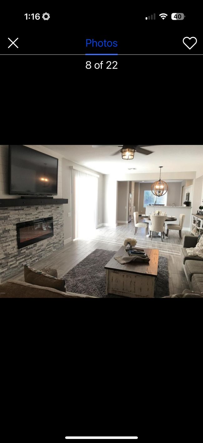 Building Photo - 896 E Cherry Hills Dr