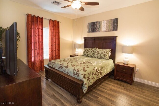 Foto del edificio - 7660 W Eldorado Ln