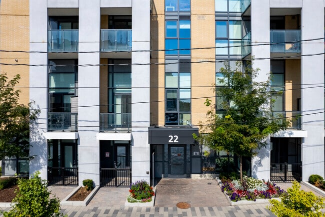 Entrance - West22