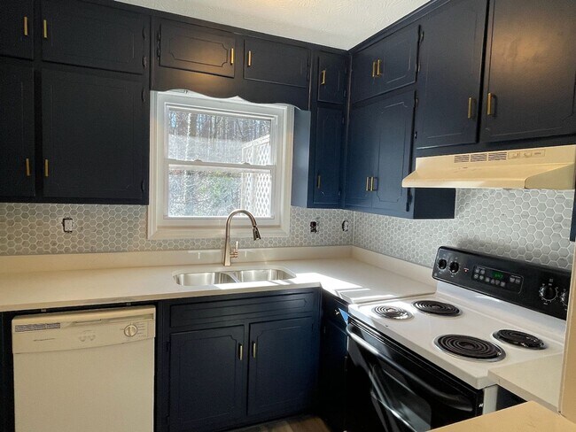 Foto del edificio - 4912 Valley Dale Ct