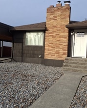 Building Photo - 3717 E 30th Ave