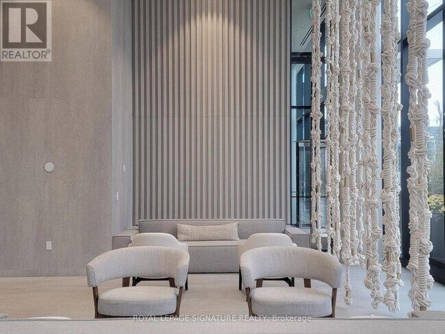 Building Photo - 55 Cooper St