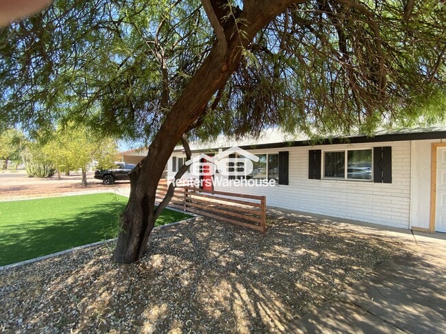 Foto del edificio - 3027 N 21st St