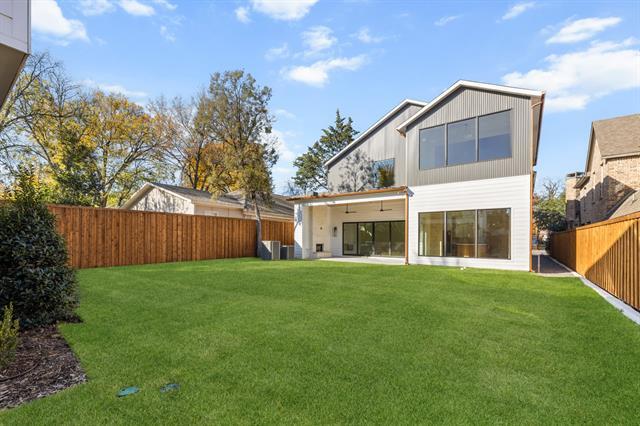 Foto del edificio - 6028 Richmond Ave