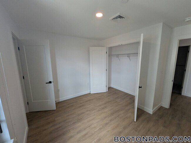 Foto del edificio - 199 Gardner St