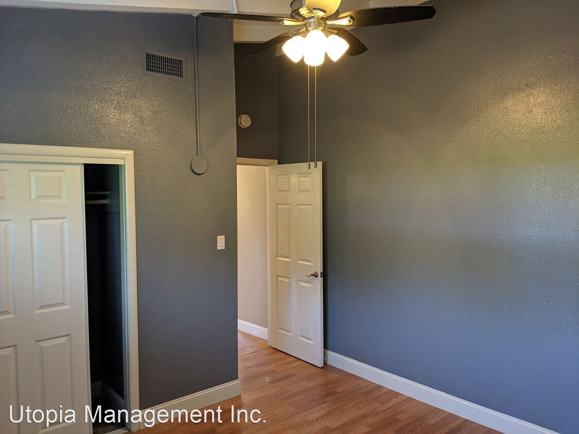 Foto principal - 3 br, 1 bath House - 5689 Norman Way