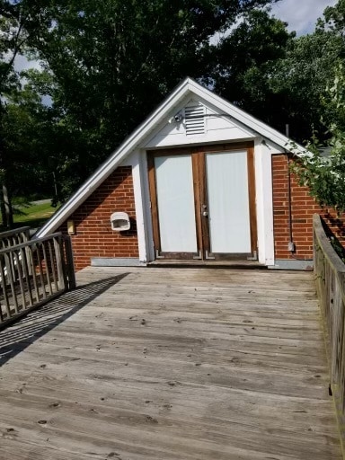 Deck with French doors to kitchen - 2221 Wildcat Creek Rd
