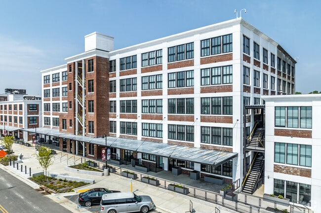 Building Photo - Conwood Flats Apartment Homes