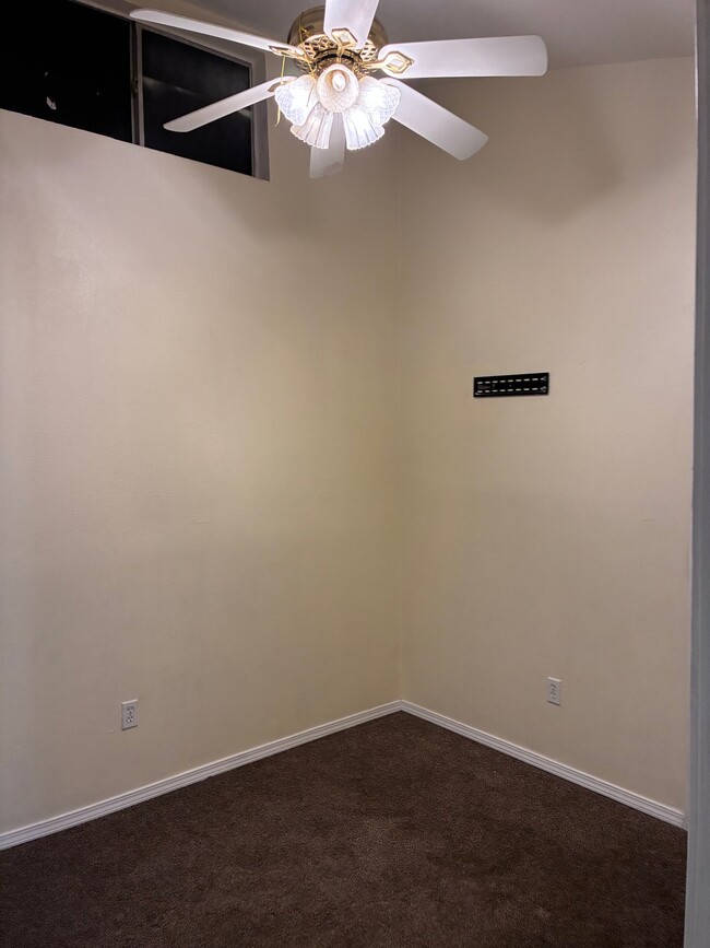 Building Photo - 2309 Giuffrias Ave
