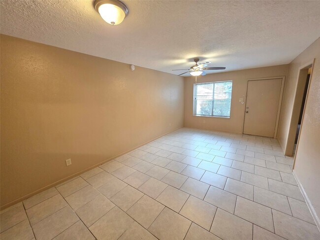 Foto del edificio - 1617 Hazelwood St