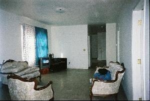 Foto del edificio 3 - 3726 Deodar St