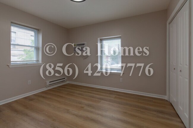Foto del edificio - 602-604-604 Broadway