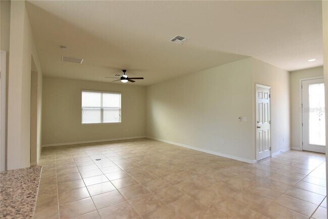 Foto del edificio - 3590 Southern Cross Loop