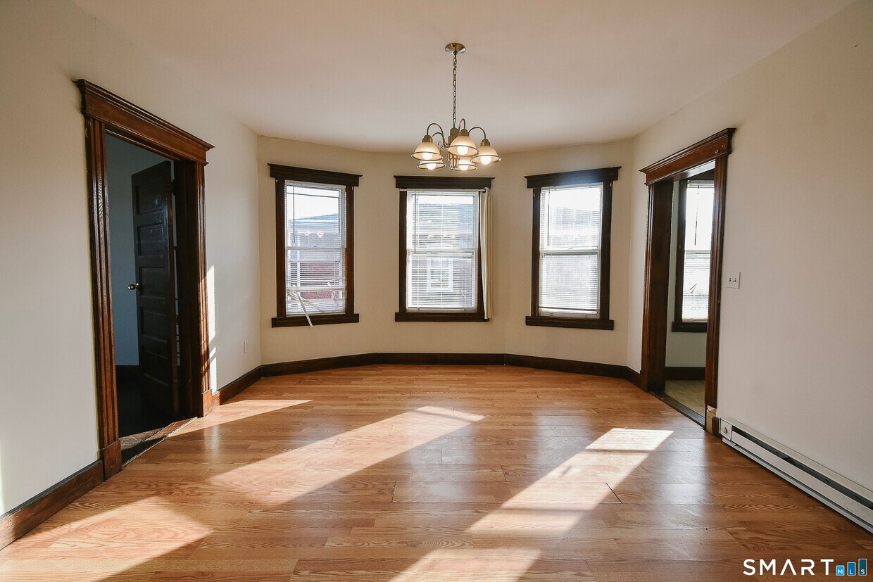 Foto del edificio - 247 Franklin Ave