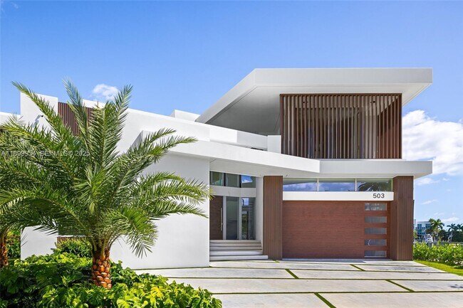 Foto del edificio - 503 Palm Dr