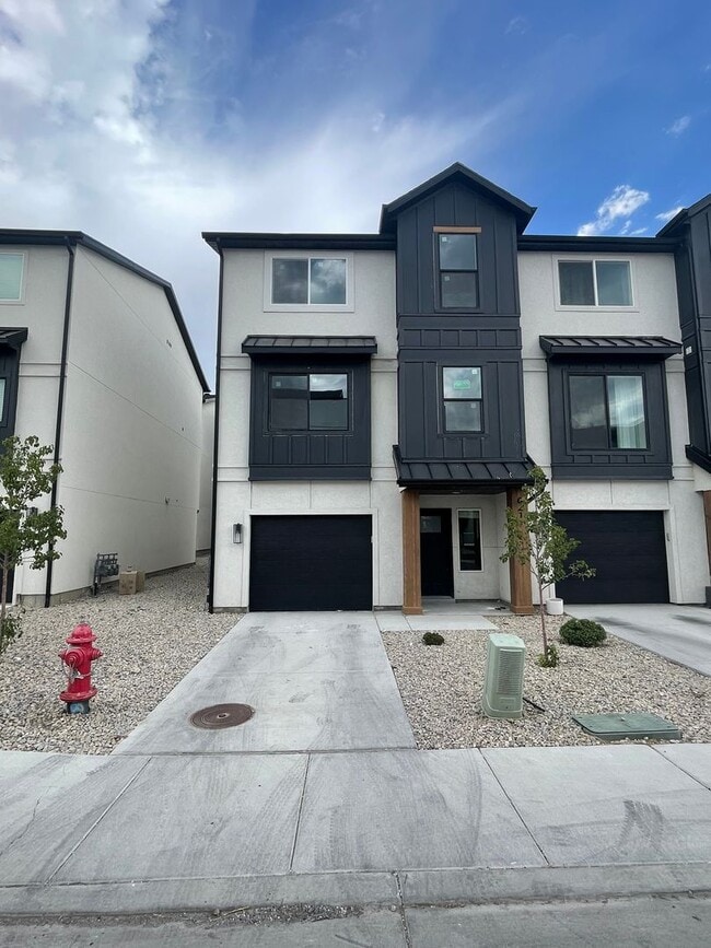 Building Photo - 621 E 360 S