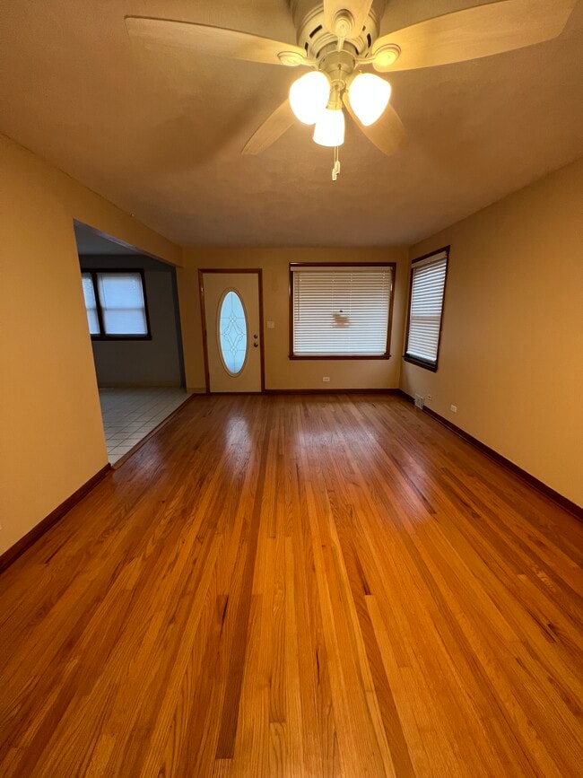 Foto del edificio - 136 S Iowa Ave